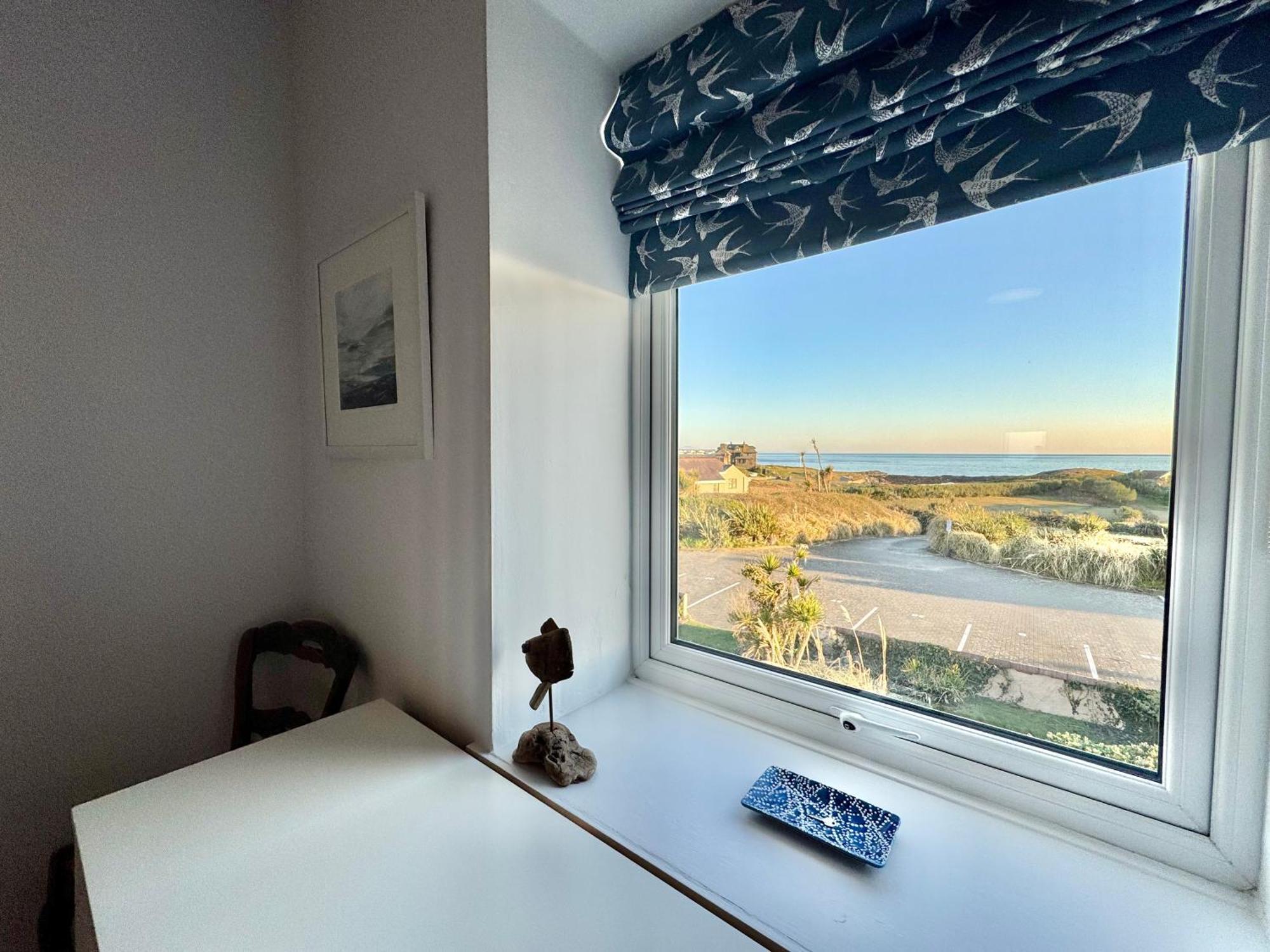Lagoon View - Sea View- Pet Friendly - 2 Bed Apt - En-Suite Трирддур Экстерьер фото